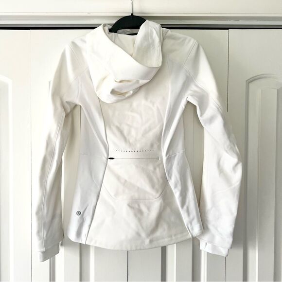 Lululemon Cross Chill Full Zip Jacket in White - Picture 7 of 10